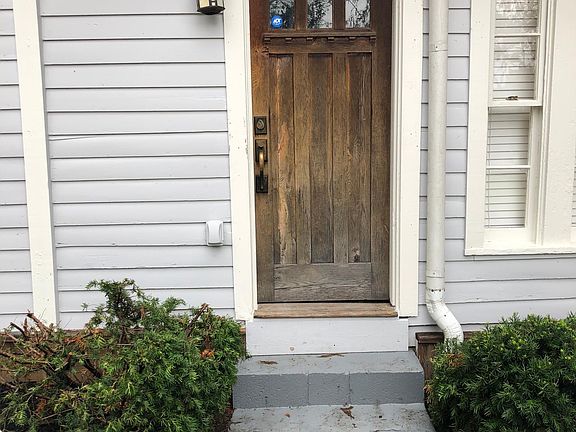 4th image of 1330 2nd Ave S