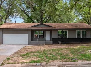 3131 Margaret St, Paris, TX 75460