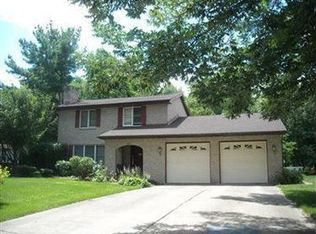 241 N Colonial Ln, Cortland, OH