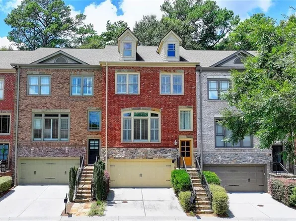 350 Mystic Ridge Ln, Sandy Springs, GA 30342
