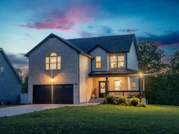 2968 Kirkwood Rd, Clarksville, TN 37043