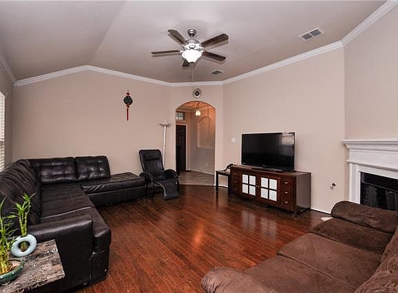 4th image of 11820 Hamptonbrook Dr