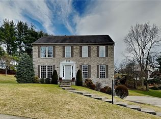 8315 Reagan Dr, Pittsburgh, PA 15237