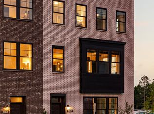 879 D Woodlawn Ave, Saint Paul, MN 55116