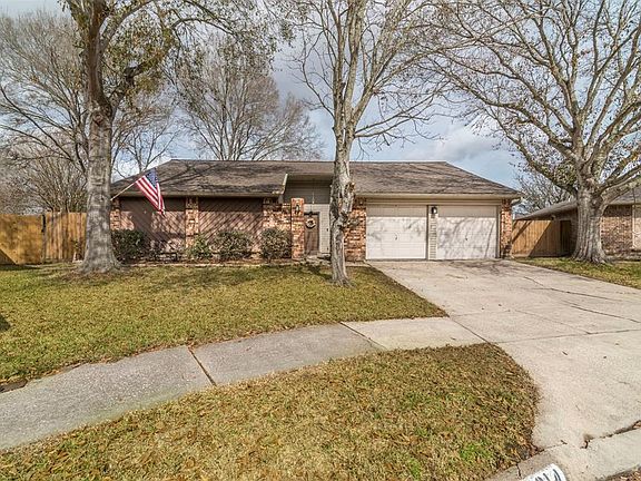 2nd image of 2814 Woodhall Ct