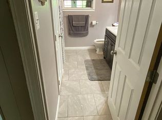 130 Oak Ln, Luling, LA 70070