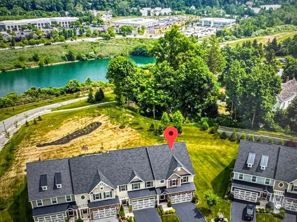 607 Cliff Ln, Malvern, PA 19355