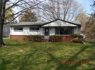 2491 Gisella Blvd, White Bear Lake, MN 55110