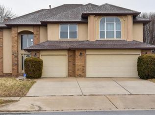 710 S Jonathan Cir, Springfield, MO 65802