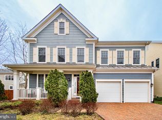 1312 S Kenmore Cir, Arlington, VA 22204