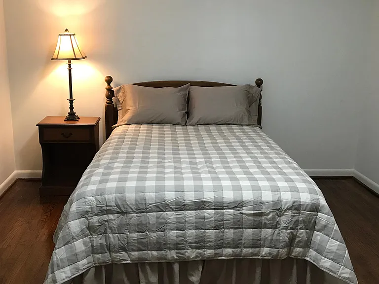 100 W 24th St #8 — Photo 9