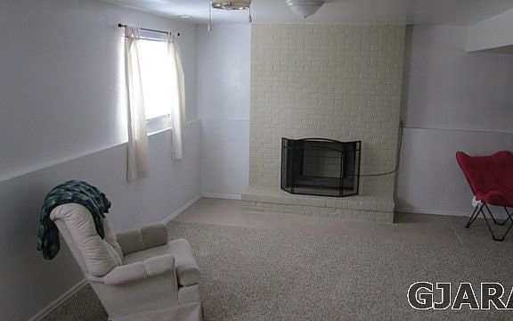 5th image of 636 1/2 Karen Ct
