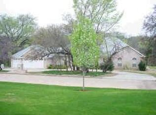 5103 Burr Oaks Rd, Oklahoma City, OK 73105