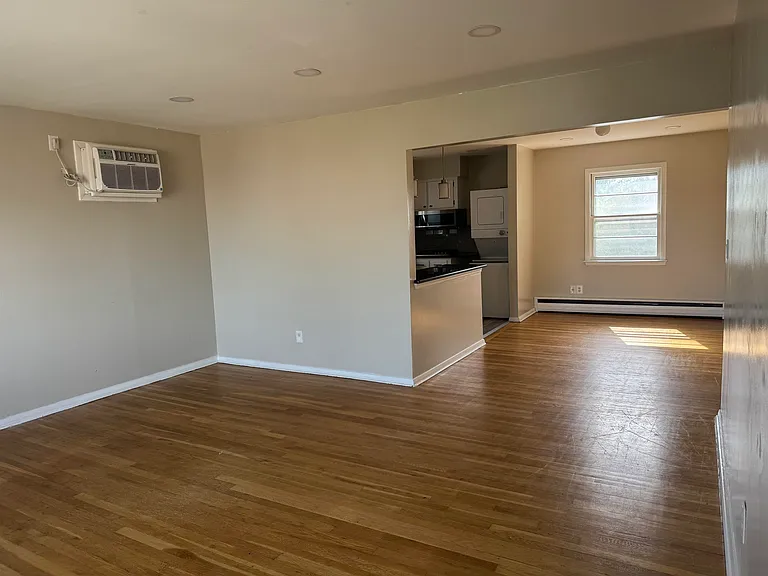 54 Brighton Ave #2 — Photo 5