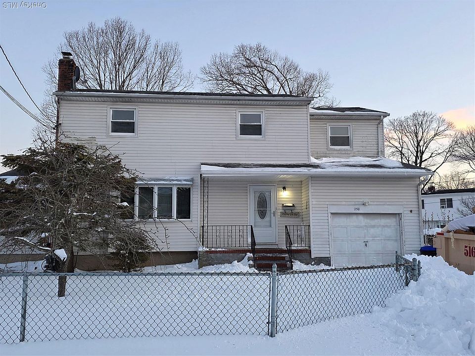 1st image of 250 Overton Street