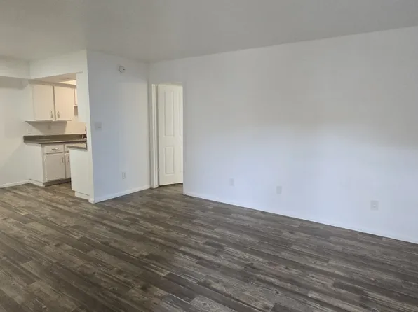 2330 W Lone Cactus Dr, Phoenix, AZ