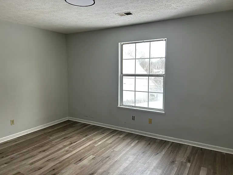 255 Centennial Dr #2D — Photo 5