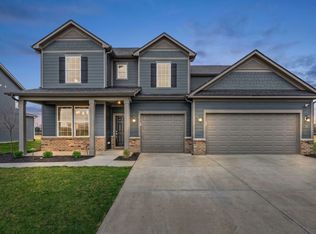 7903 Newbury Rd, Avon, IN 46123