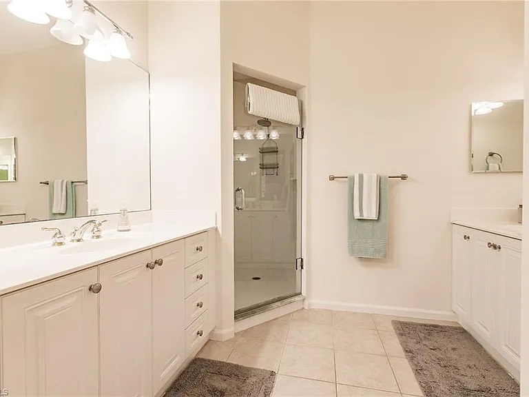 3940 Deer Crossing Ct #4-203 — Photo 31