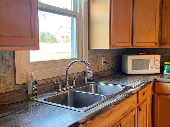 5th image of 241 E Water St