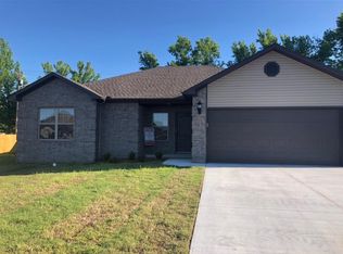 16 Kelby Ct, Ward, AR 72176