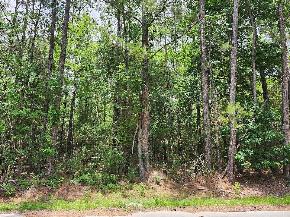 1st image of 1 Plantation Ln