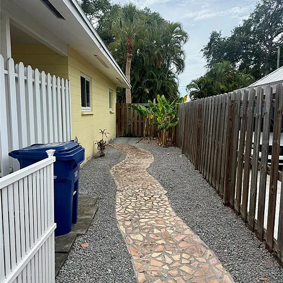2716 Blossom Dr — Photo 12