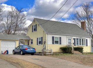 32 Janice Rd, Stoughton, MA 02072