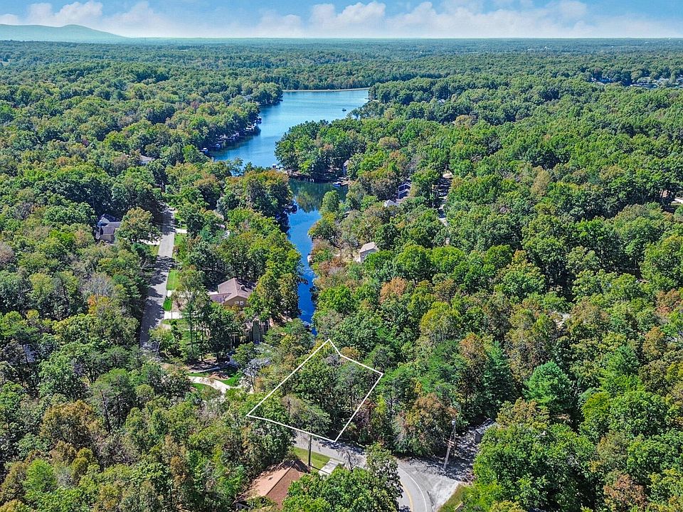 1st image of 201 Meadowview Dr