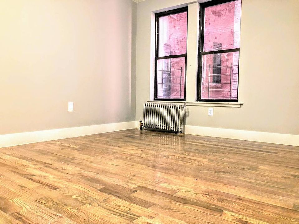 2nd image of 105 E 117th St APT 1F