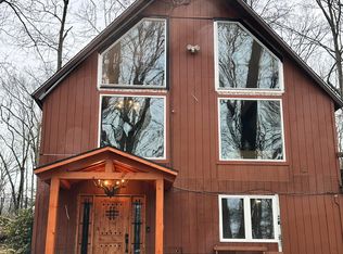 130 Valley Rd, North Branford, CT 06471