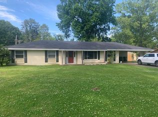 309 Melrose Montebello Pkwy, Natchez, MS 39120