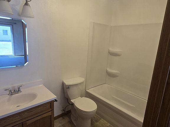 5th image of 1204 Kristi Ln