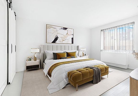 3rd image of 555 W 23rd St APT S6g