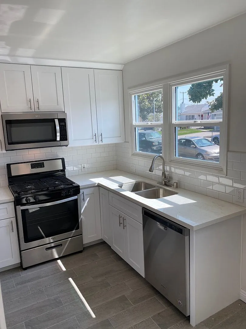 Lakewood Home Coming Soon!! Move In Mid-July!! — Photo 3