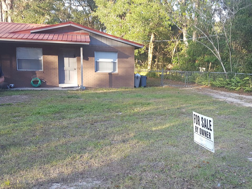 1st image of 2806 Gillis St