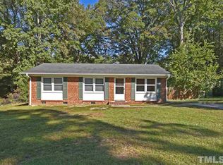 1602 Foxwood Dr, Garner, NC 27529