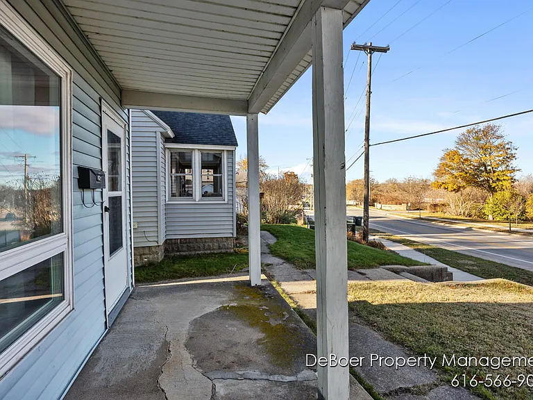 1621 Lakeshore Dr #2 — Photo 18