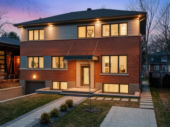 146 Avenue De Bedford, Saint Lambert, QC J4R 1Z8