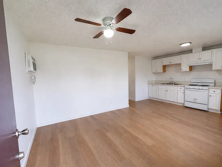 The Heritage Apartments — Photo 5