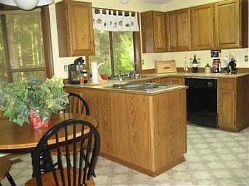 4th image of 7860 Cabrini Dr SE