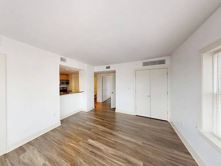 Dining/Living room