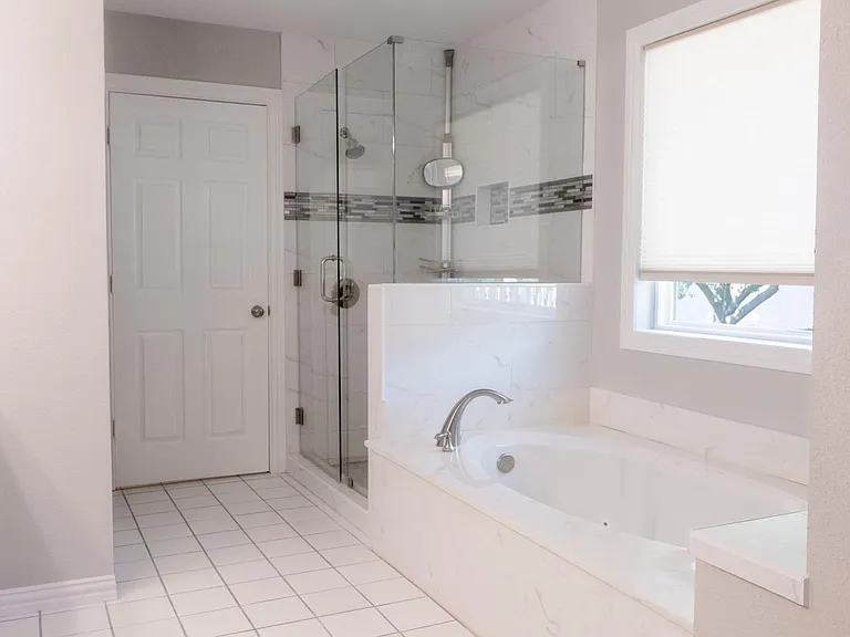Master tub