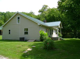 230 Toetown Rd, Pleasant Shade, TN 37145