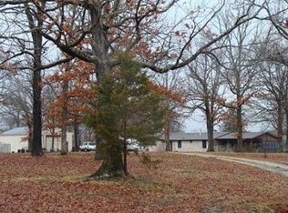 11742 Bluejay Rd, Crocker, MO 65452