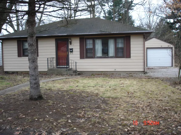 117 Aikman Pl, Terre Haute, IN 47803