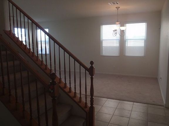 4th image of 3321 Conterra Park Ave