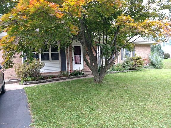 36614130_10216945747815592_3288198692342