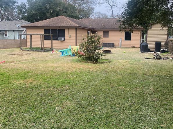 1117 Dyson Rd