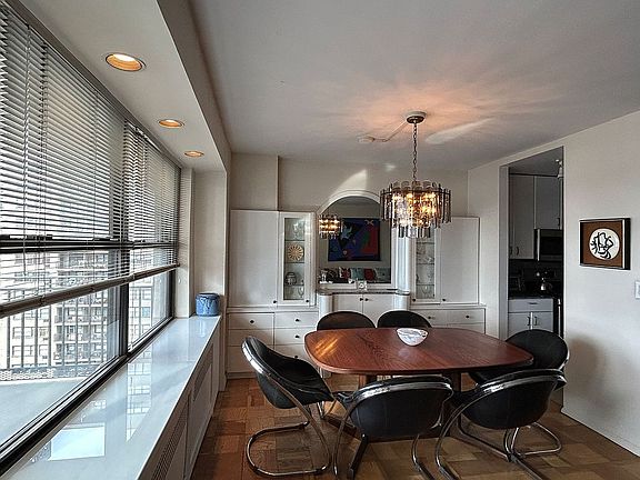 3rd image of 185 W End Ave APT 20A